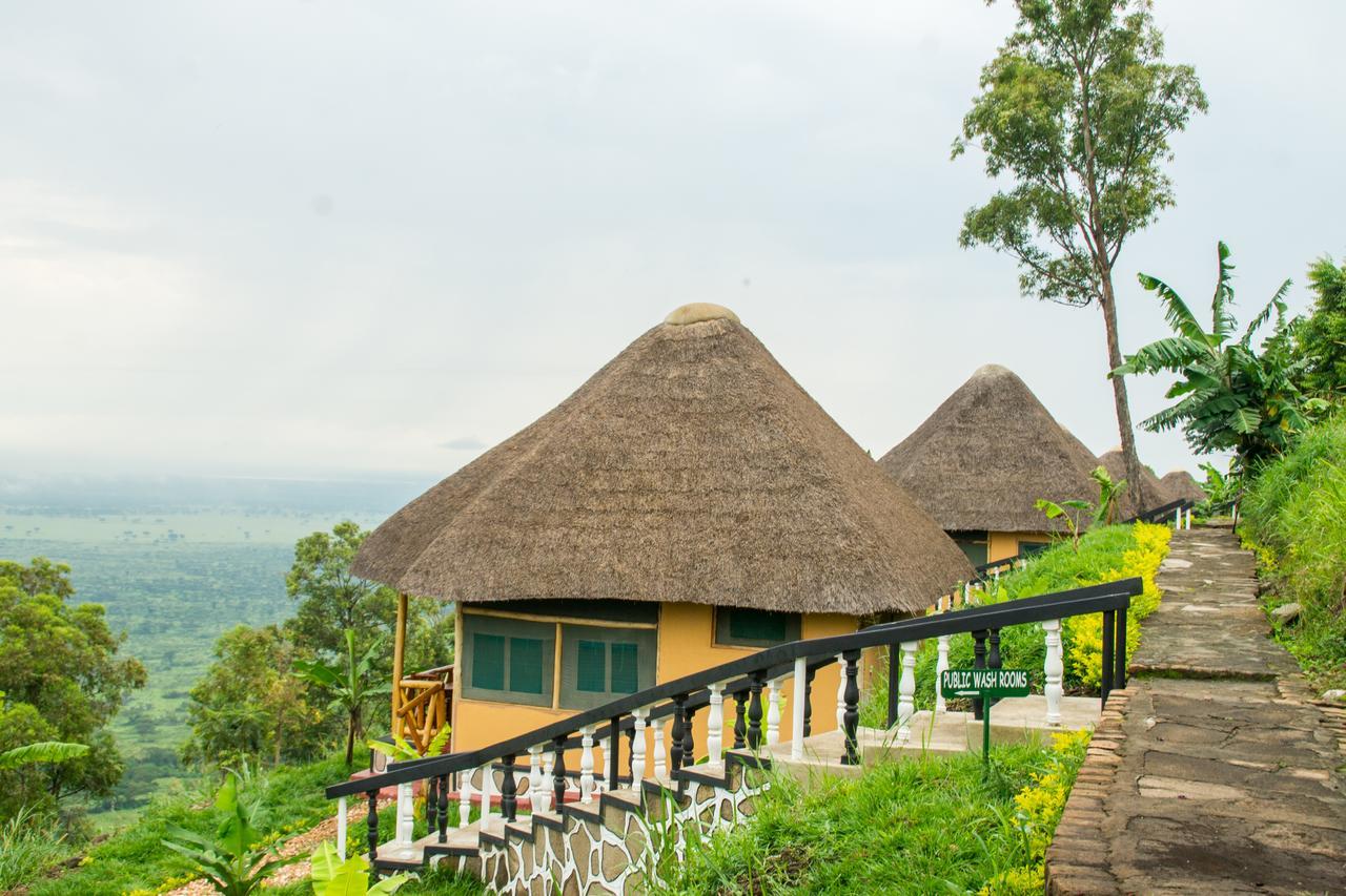 Queen Elizabeth Pvt Lodge Kichwamba Exterior photo